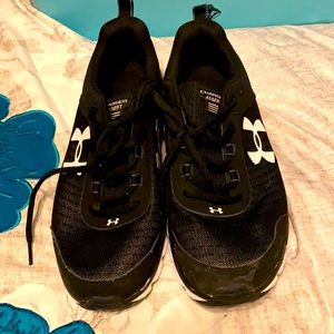 Under Armour Black Sneakers Size 11